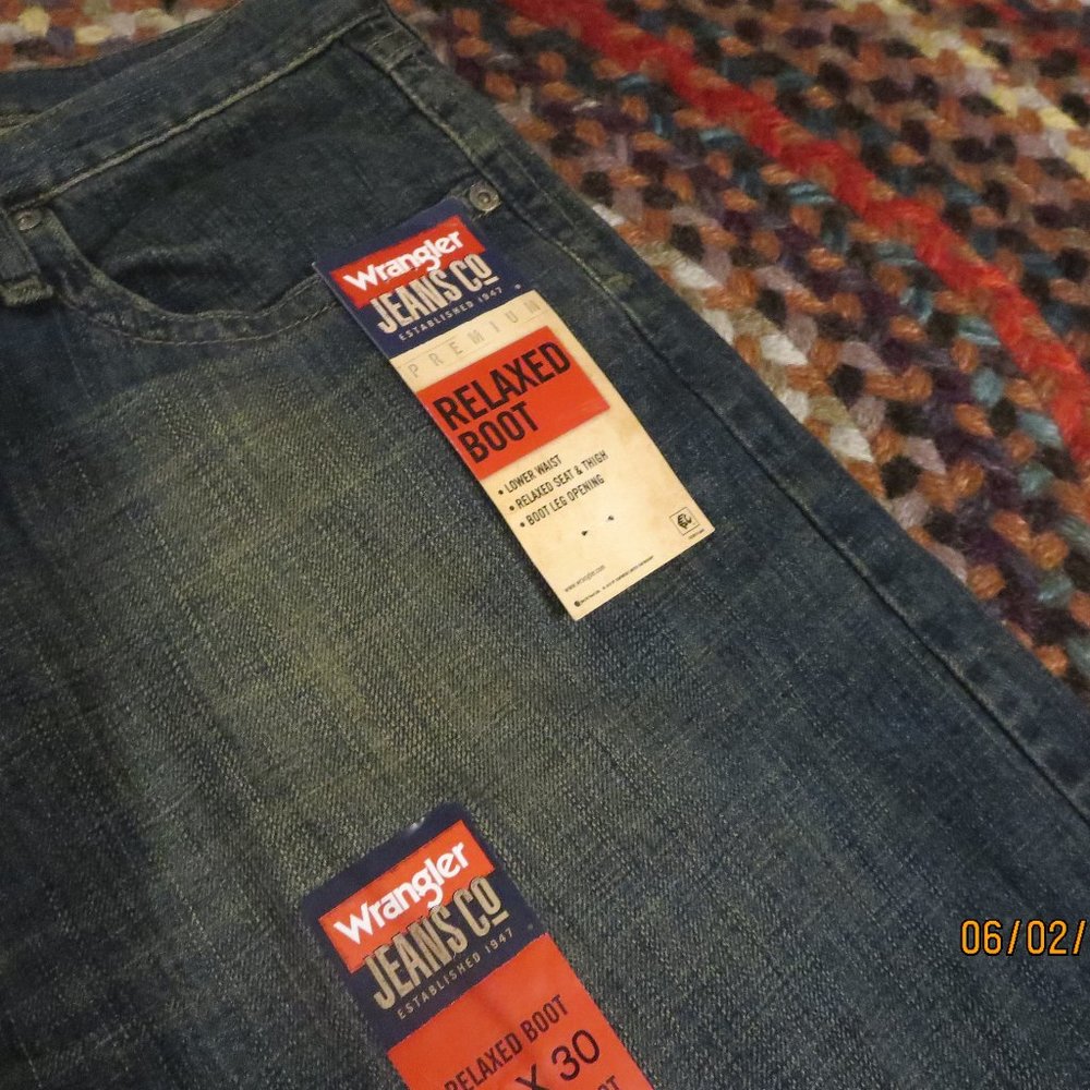 Men's WRANGLER'S Jeans Co Premium Relaxed Boot Jeans Sz 32x30  NWT